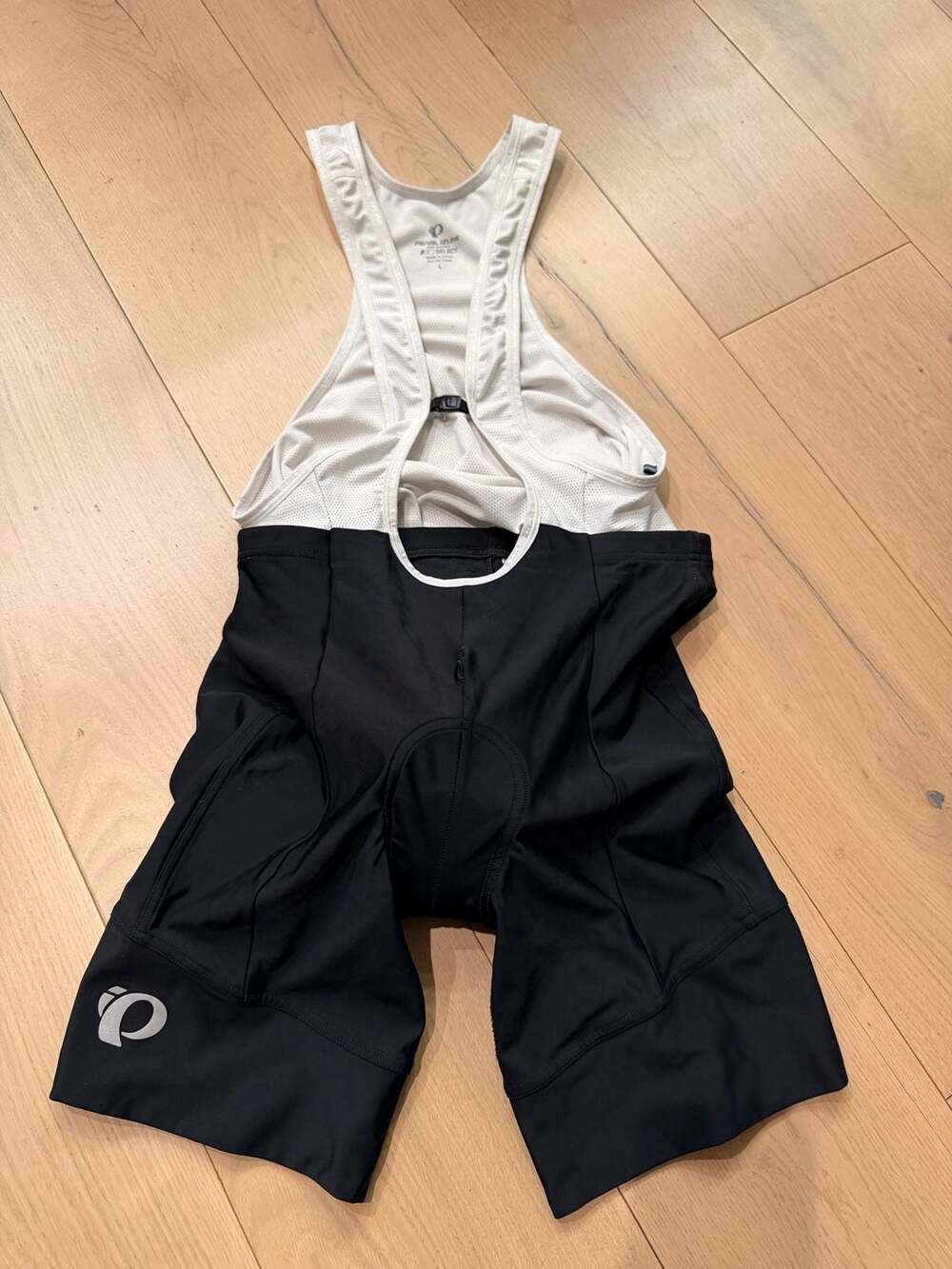 Pearl Izumi Women's SELECT Pursuit Bib Shorts